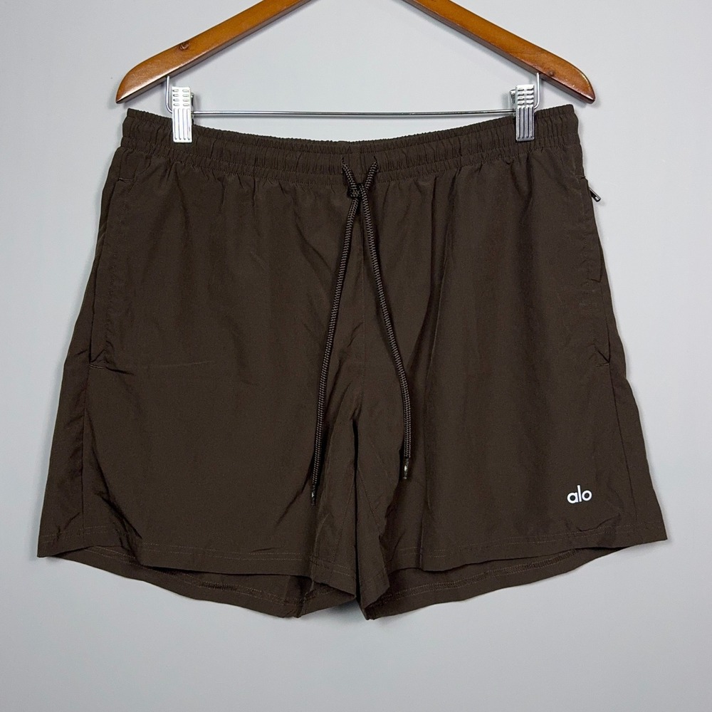 Alo Circuit Shorts Mens Size Large Brown Gym Yoga Running Athletic
